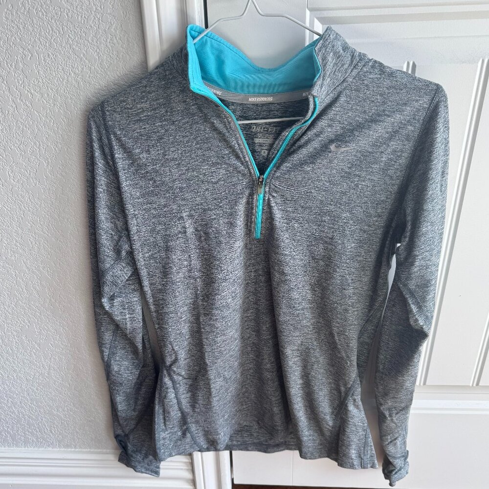 Nike Women's DriFit Quarter Zip Top